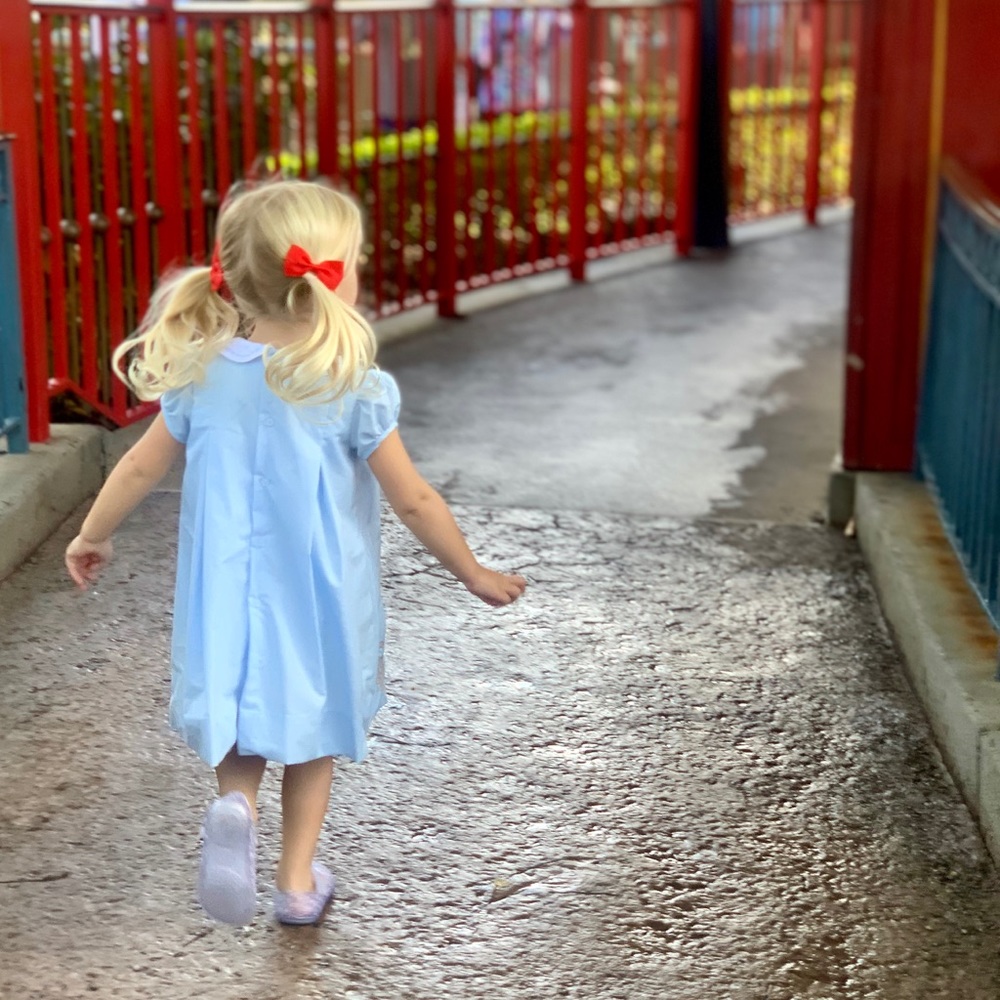 Meet your Posher, Crystal